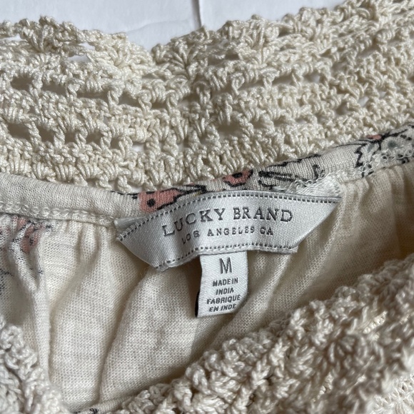 Lucky Brand Ditsy Floral Top M Crochet Neck EUC M Cream Neutral Boho Bohemian - Picture 12 of 16